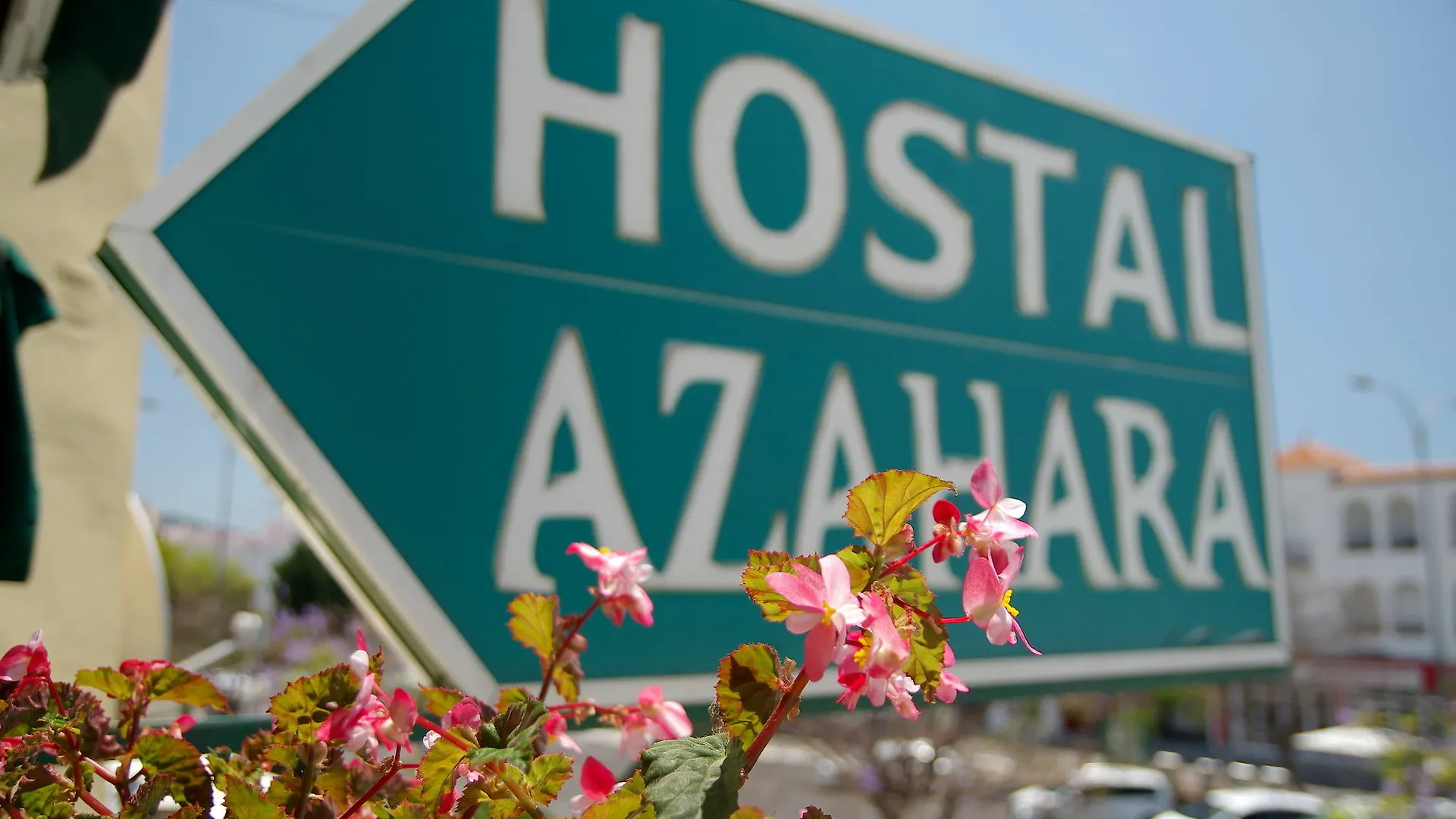 Hostal Azahara Nerja 0*,